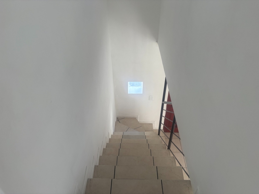 To Let 3 Bedroom Property for Rent in Parklands Western Cape